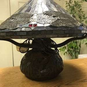 Vintage Tiffany dragonfly table lamp